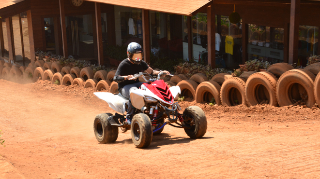 Ride ATV 700cc Yamaha Raptor at Della